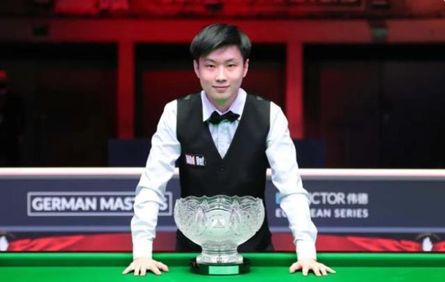 斯与基耶利 斯与基耶利